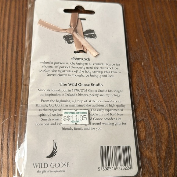 Irish Wild Goose Studio Ornament Shamrock, New in Packaging, made in Ireland - Picture 2 of 2